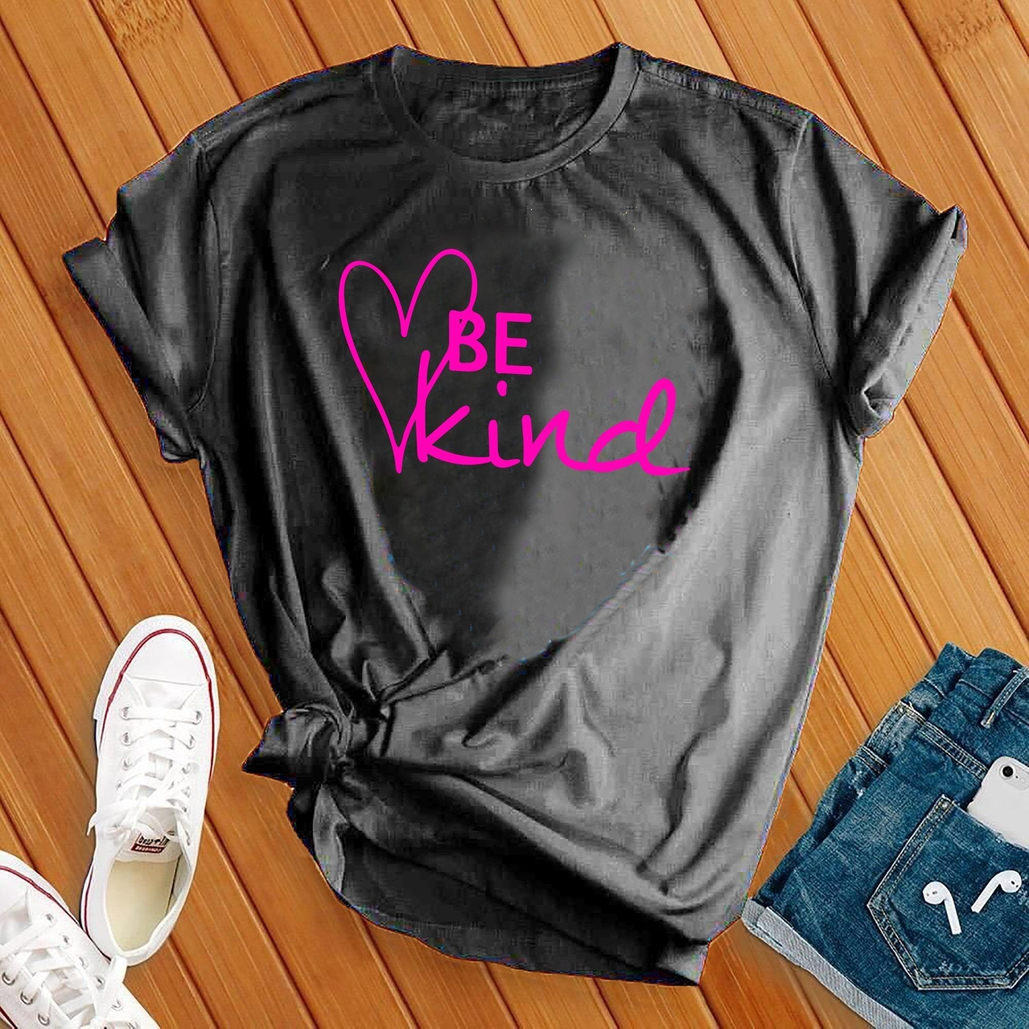 Be Kind Heart Tee - Love Tees