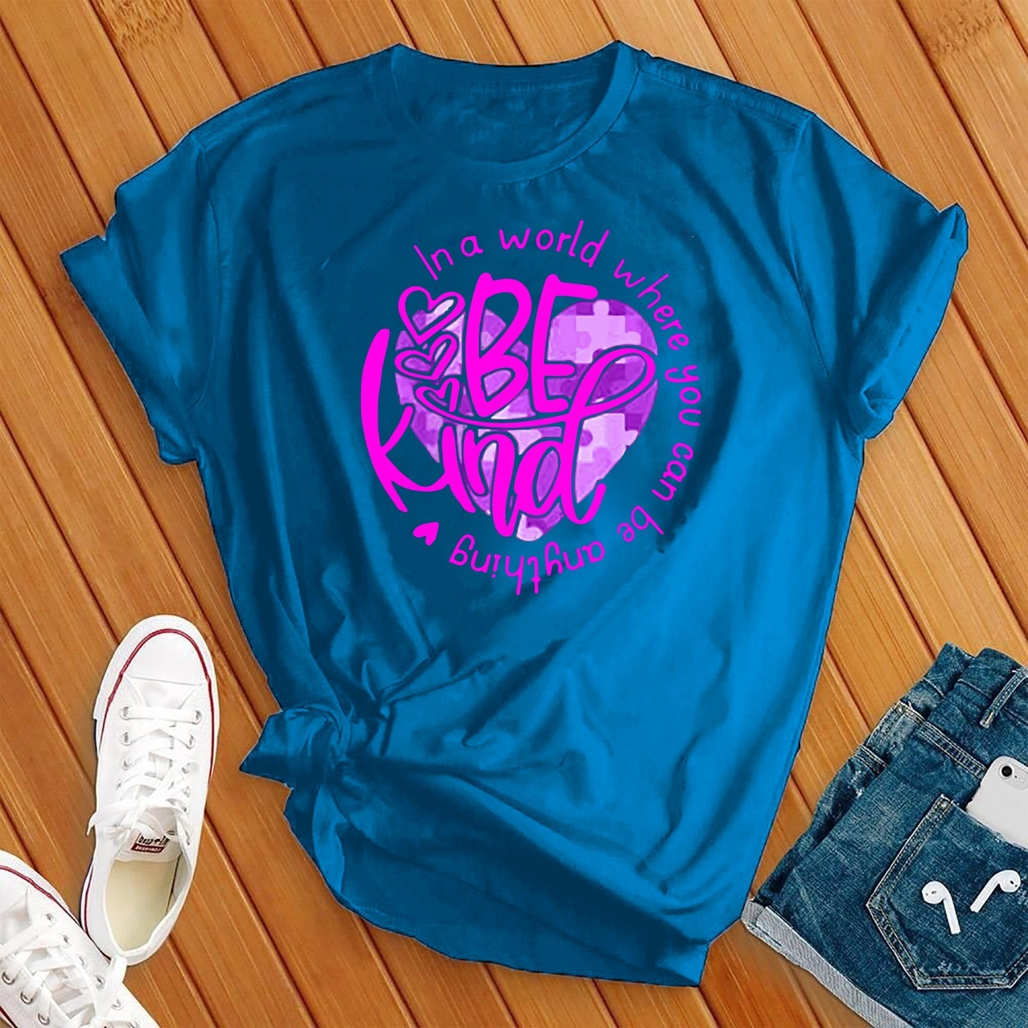 Be Kind Hearts Tee - Love Tees