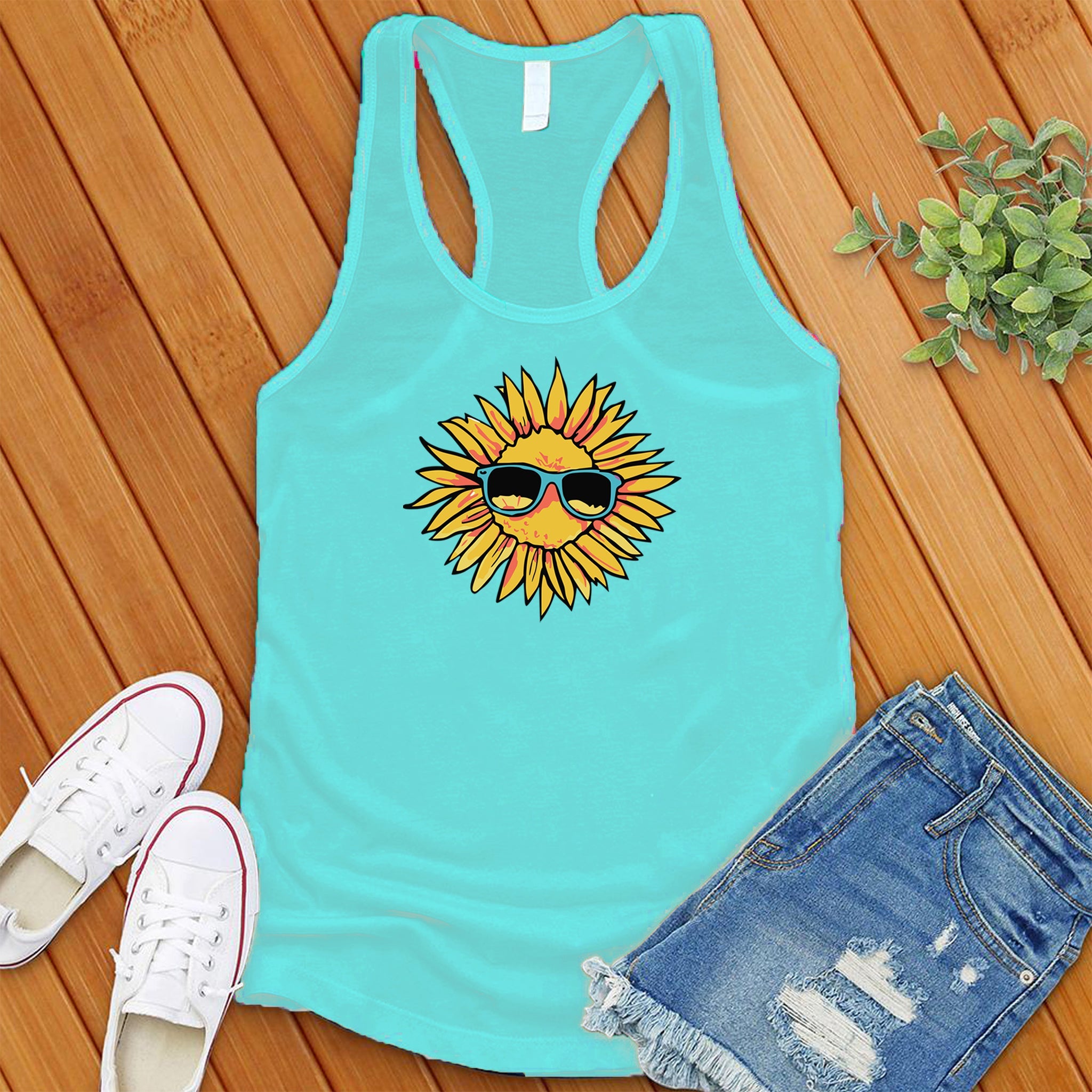 Chillin Sunflower Women's Tank Top - Love Tees