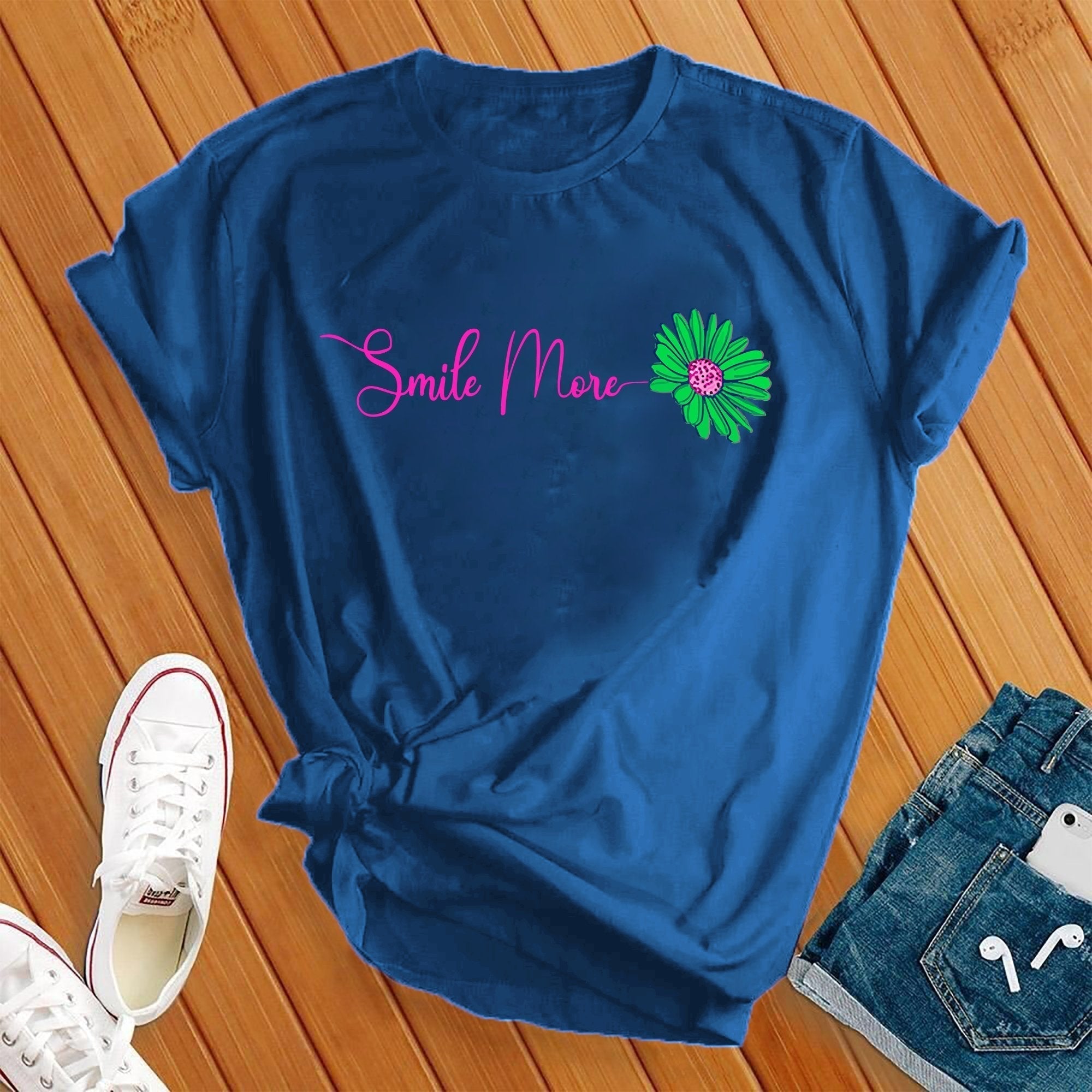 Smile More Daisy Tee - Love Tees