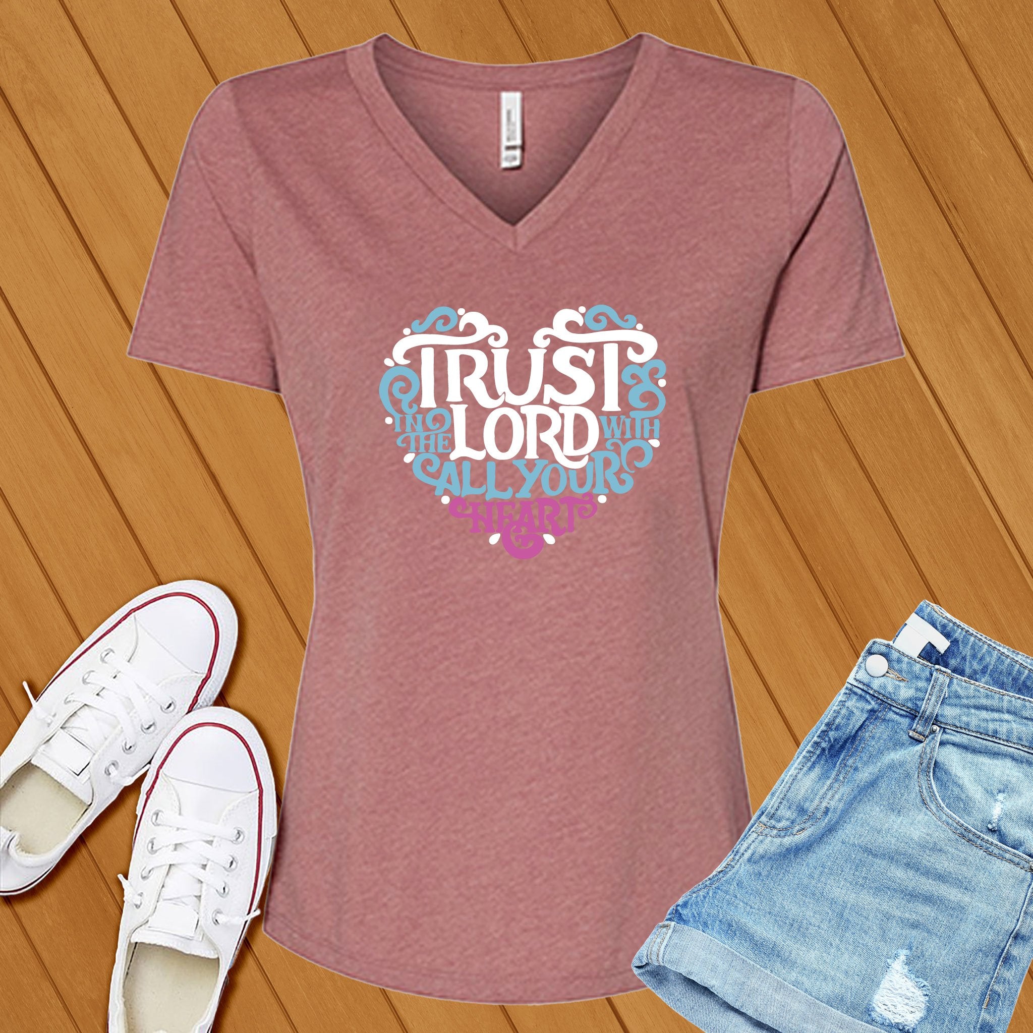 Trust In The Lord Heart V-Neck - Love Tees